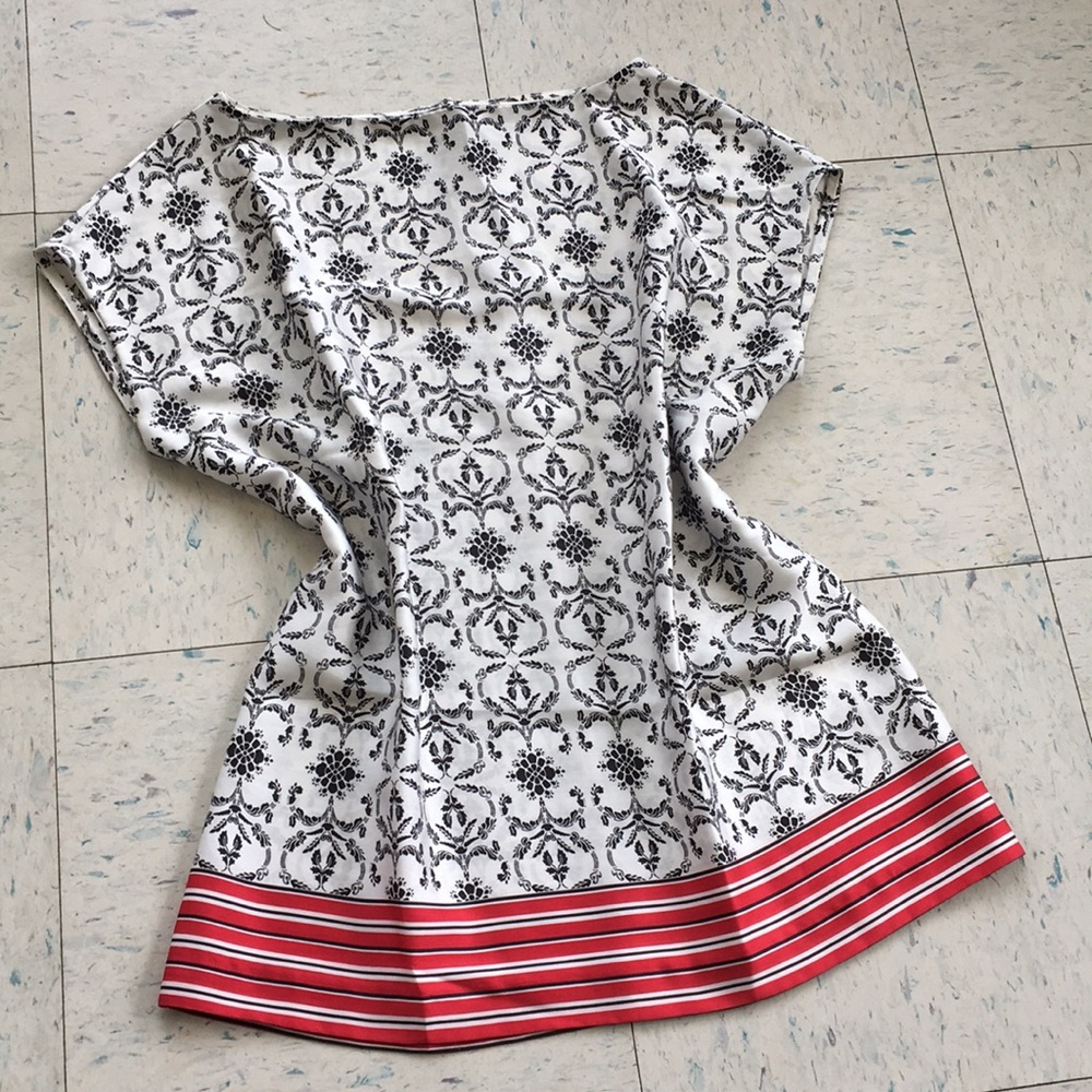 Printed light weight top